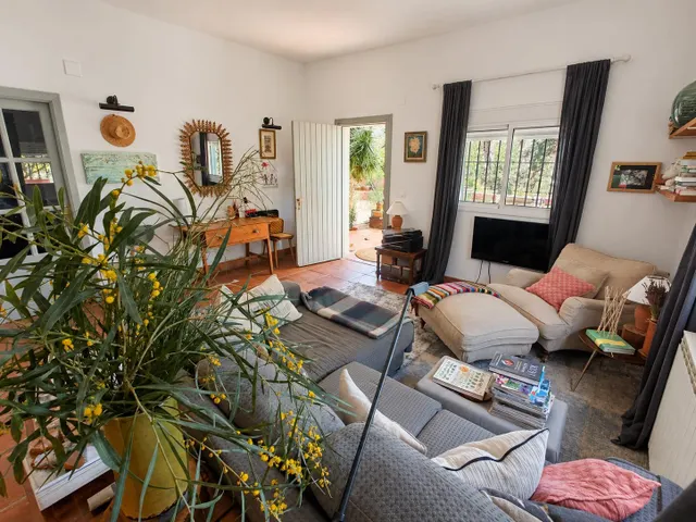Casa independiente con piscina, porche y jardín en Castilblanco de los Arroyos — 31