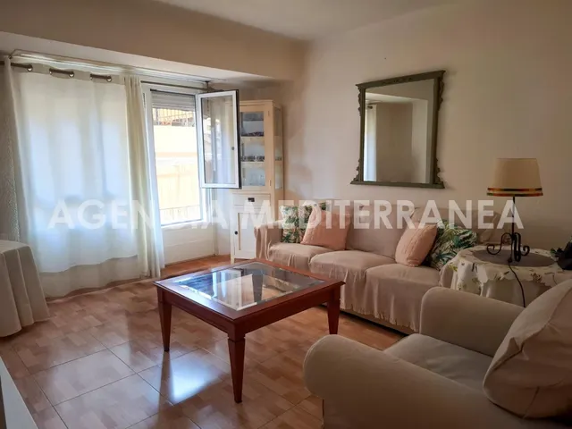 Piso en venta en Mislata, con cuatro habitaciones