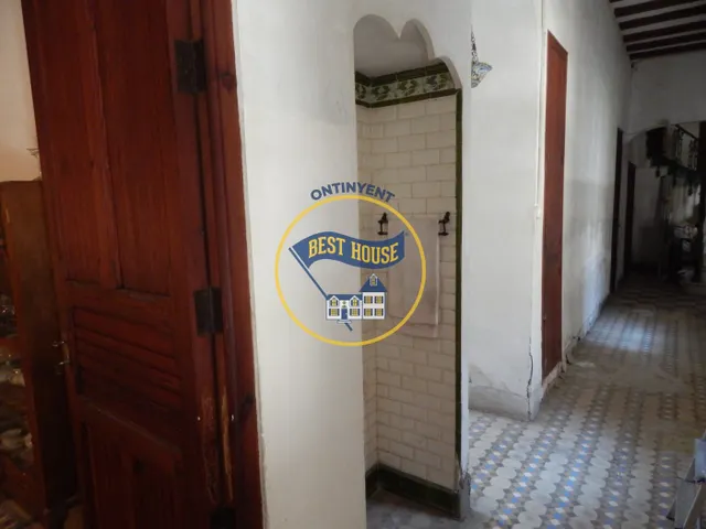 CASA HISTÓRICA CON TERRENO URBANO A LA VENTA EN MONTAVERNER!!! — 25