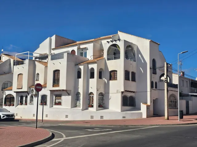 Apartamento Reformado en Planta Baja a 250 m de la Playa – Barrio San Roque — 21