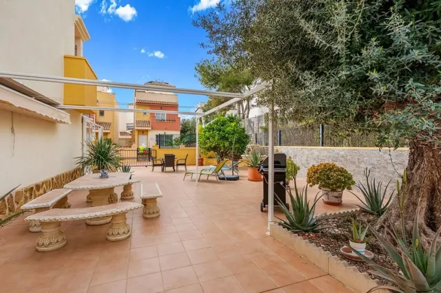 Casa 3 habitaciones 97m² en venta - Los Dolses — 27