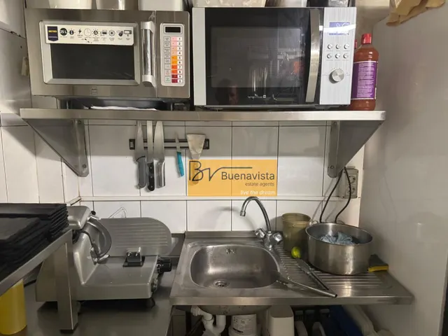 Front-Line Seafront Restaurant – Unique Business Opportunity — 20