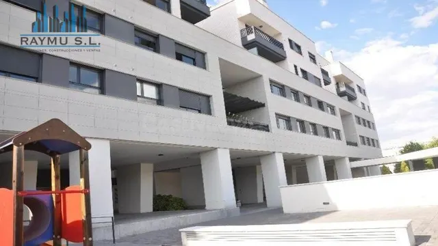 ️ Plaza de aparcamiento para moto en Leganés – San Nicasio - foto 2