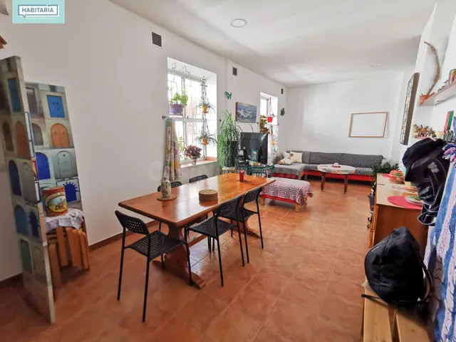 Encantadora Casa Reformada en el Corazón de Málaga - Ideal p - foto 3
