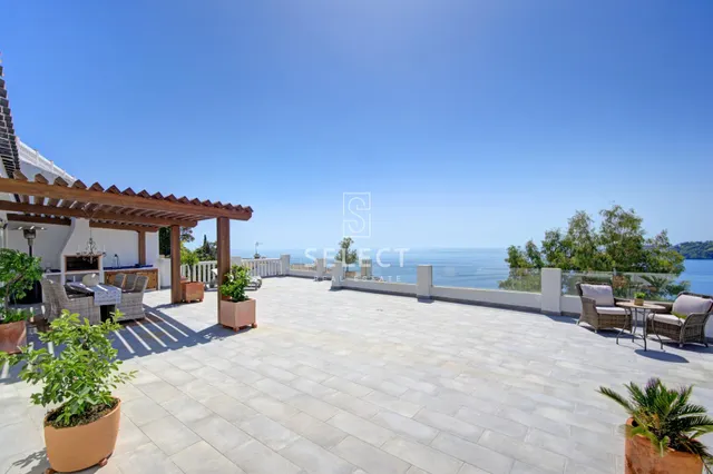 VILLA REFORMADA CON PISCINA Y VISTAS AL MAR , ALMUÑECAR — 33