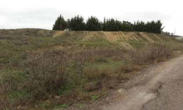 TERRENO EN PARAJE LOS BARREALES, POL. 6, PARCELA 5056, SIMANCAS. — 6