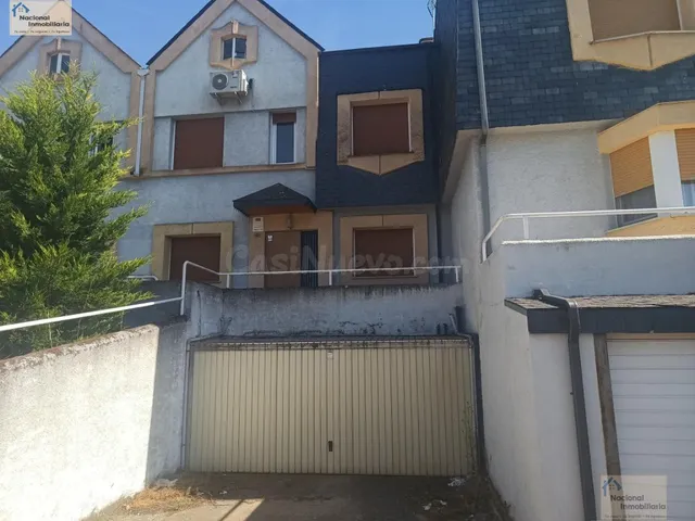 Casa-Chalet en Venta en Villares De La Reina Salamanca - foto 2