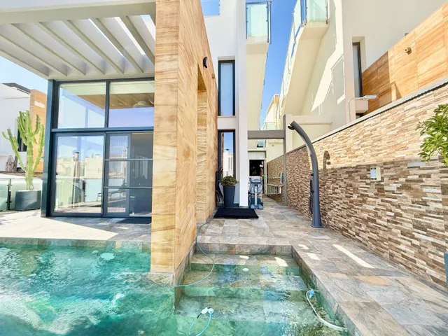 Villa 3 habitaciones 132m² en venta - Lomas de Cabo Roig — 40