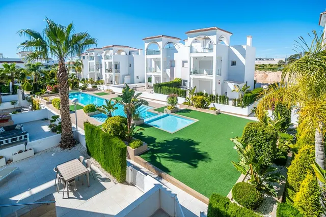 Villa 2 habitaciones 134m² en venta - Comunidad valenciana — 25