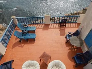 CHALET INDEPENDIENTE CON VISTAS AL MAR MEDITERRANEO — 2