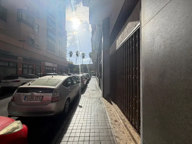 26 m2 para darle forma a tu próximo negocio | Pizarro 22 – Guanarteme / Mesa y López — 7