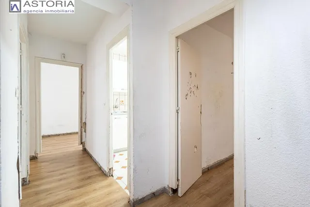 Piso de 3 dormitorios con terraza en plena zona Fontiveros — 9