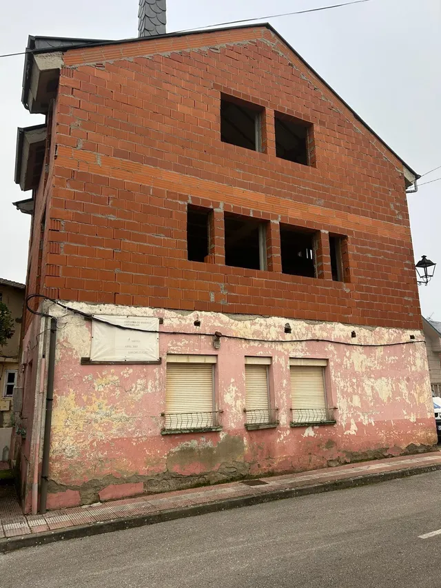 Se vende casa en construcción — 2