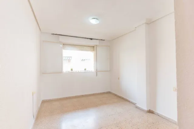 CENTRO PUENTE TOCINOS PISO 3 DORMITORIOS,  GARAJE Y BALCON — 21