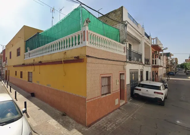 Venta casa en Sevilla — 2