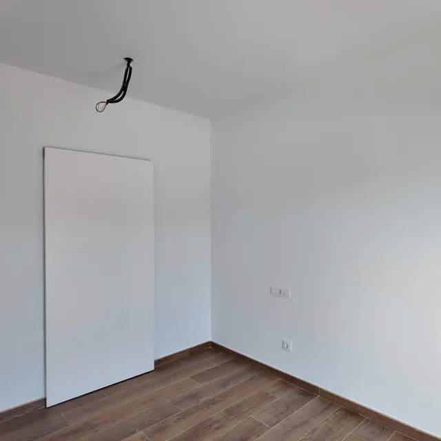 VIVIENDA EN ZONA  EL PATRIARCA!!!!!! — 33