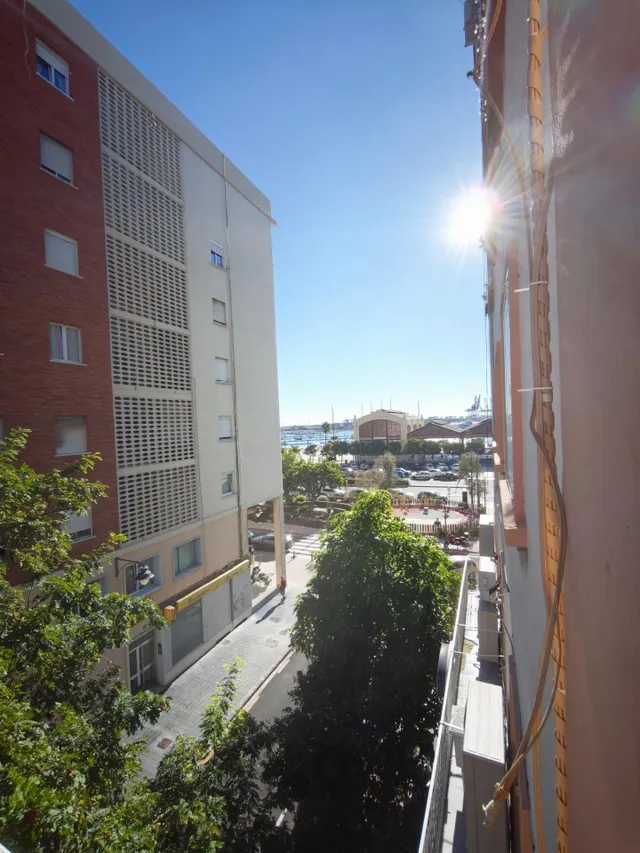 Un piso de los que ya no se hacen: espacio, sol y la brisa del mar a un paso — 8