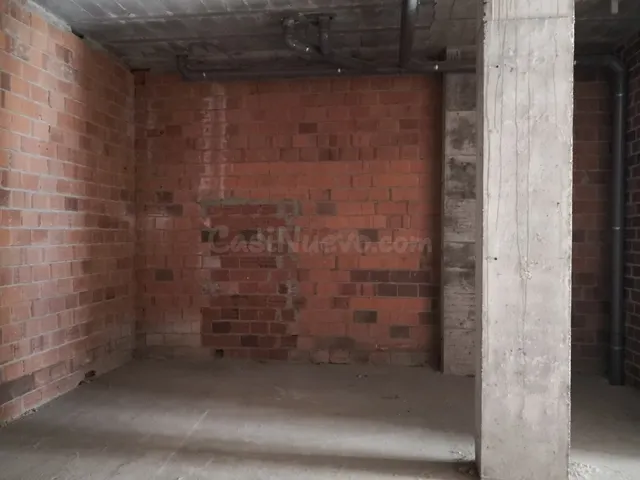 En Venta, bajo en la calle Tarragona - foto 3