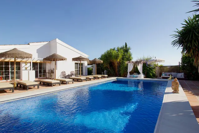 Chalet 4 habitaciones 263m² en venta - Costa del Sol — 42