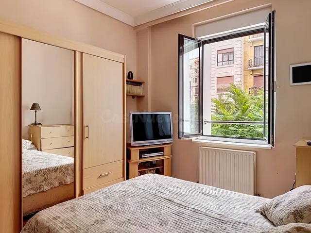Casi 100 m2 y cuatro habitaciones en los primeros números de Zabaleta. Casi nada. — 21