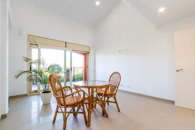 PRECIOSA CASA DE LUXE A LA ZONA DE L'ESGLÉSIA — 33