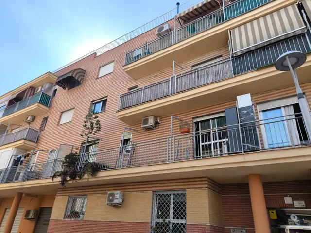 PISO (VPO) DE 3 DORMITORIOS Y CON GARAJE EN SANTA FE — 30