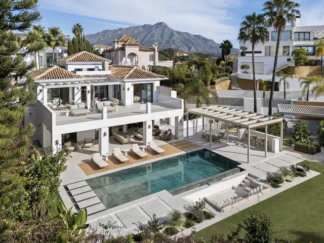 Chalet 5 habitaciones 483m² en venta - Costa Del Sol — 47