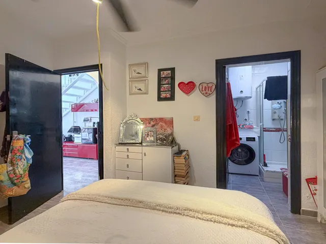 Exclusivo Adosado con excelente diseño y 2 amplias terrazas + solarium privado con vistas despejadas ( Sin gastos de comunidad ) — 27