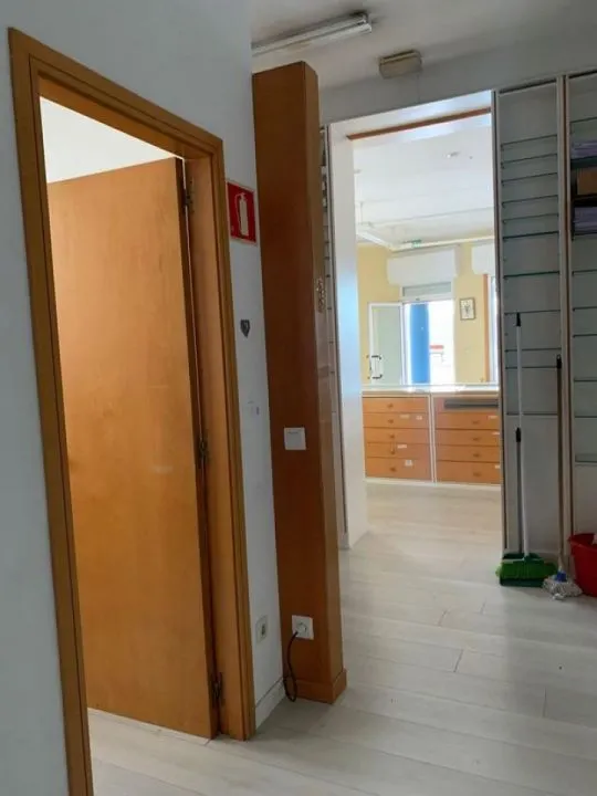 ¡¡OPORTUNIDAD!! LOCAL DE 80M2 EN TOMAS ALONSO — 9