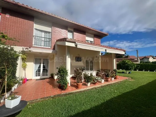 Impecable chalet en Cubas — 3