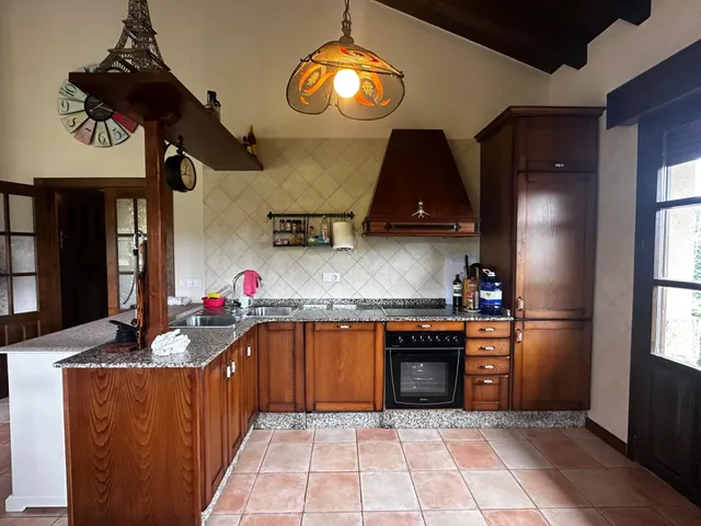 VIVIENDA INDEPENDIENTE EN ALQUILER — 20