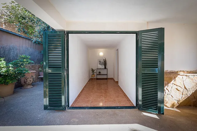 UNIFAMILIAR DE 5 habitaciones CON PISCINA EN SON FERRER (2 viviendas) — 42