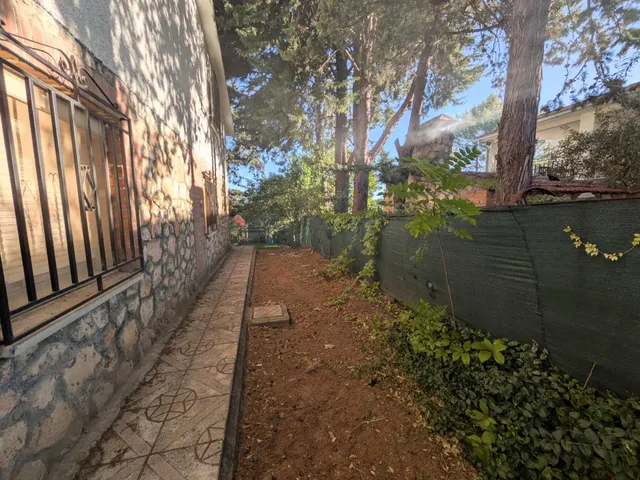 AMPLIO CHALET Urbanización El Mirador de Hontoba (Guadalajara) — 42