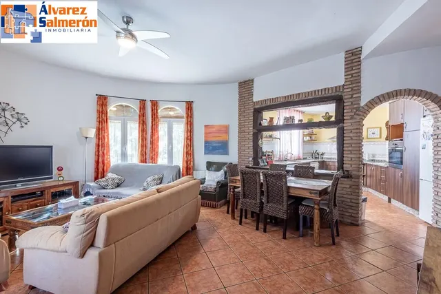 Chalet en los Chopos, Las Gabias — 9