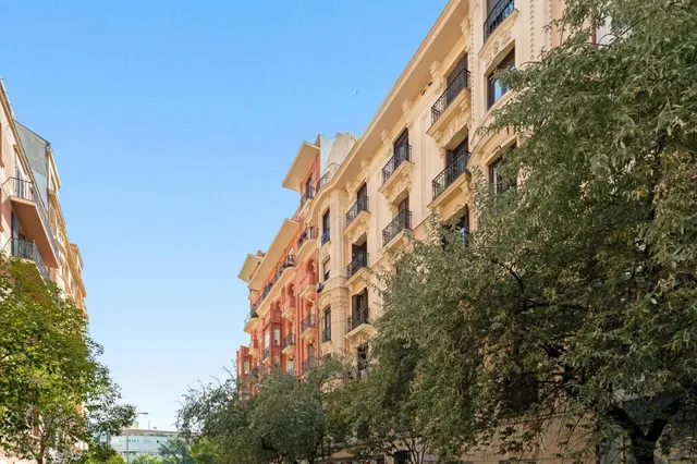 PISO DE LUJO EN BARRIO DE SALAMANCA — 24