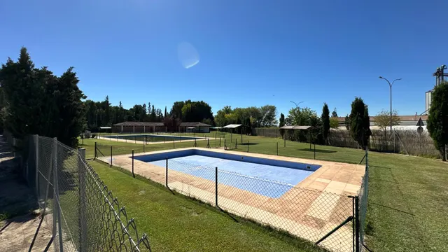 Casa 4 habitaciones 115m² en venta - Lalueza — 50