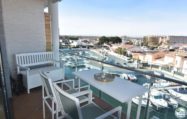 Encantador apartamento con licencia turística y vistas al ca