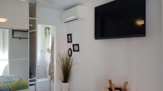 Reformado apartamento en zona Avenida Mediterránea a pocos minutos andando hasta playa Levante. — 17