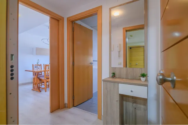 Impecable y céntrico en Manresa: 3 hab, suite y balcón — 6