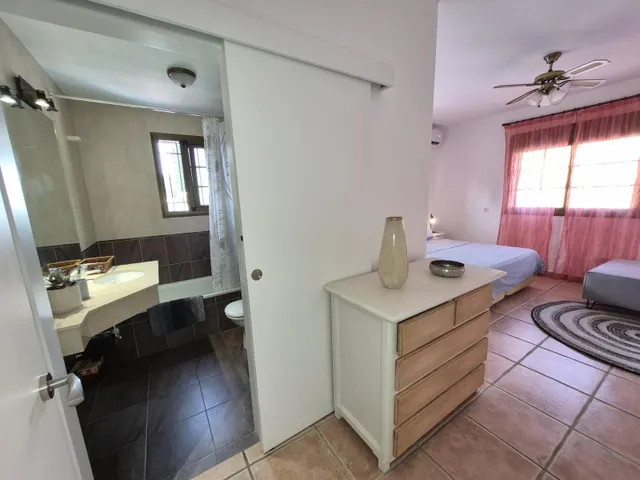 Exclusiva villa independiente reformada en el pinar, Torremolinos — 21