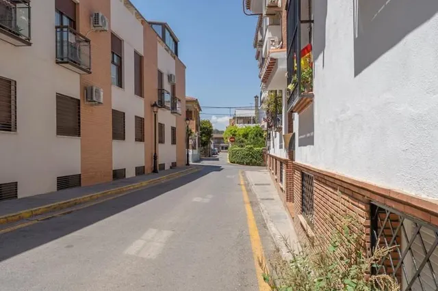 PISO EN OGÍJARES — 40