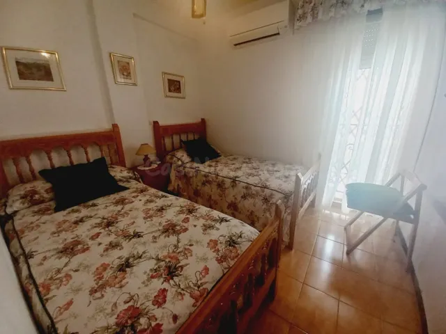 ADOSADO 2 DORMITORIOS 2 BAÑOS LEVANTE — 5
