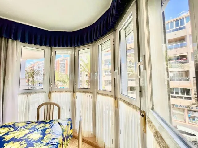 Apartamento 2 habitaciones 72m² en venta - Estacion de autobuses — 17