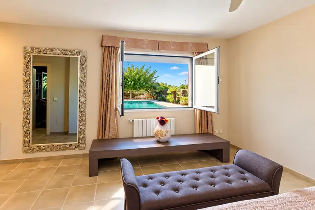 Exclusivo unifamiliar con jardín y piscina en Sant Marçal — 6
