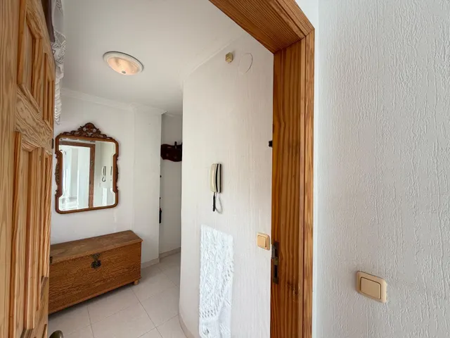 APARTAMENTO A 350 METROS DE PLAYA DEL CURA CON 2 DORM. 1 BAÑ - foto 2