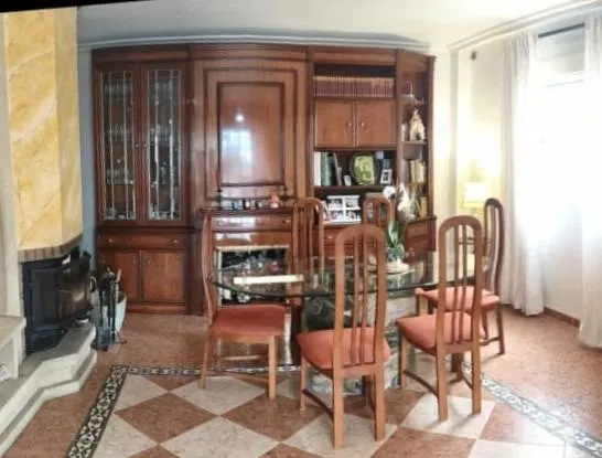 CHALET URBANO CON PISCINA PRIVADA, VISTAS AL MAR Y AMPLIAS ZONAS DEPORTIVAS — 30