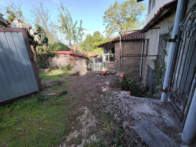 CASA independiente, con pequeño terreno. Nogueira de Ramuin — 3