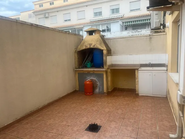 Adosado amplio en Daimús con terrazas y excelente ubicación — 28