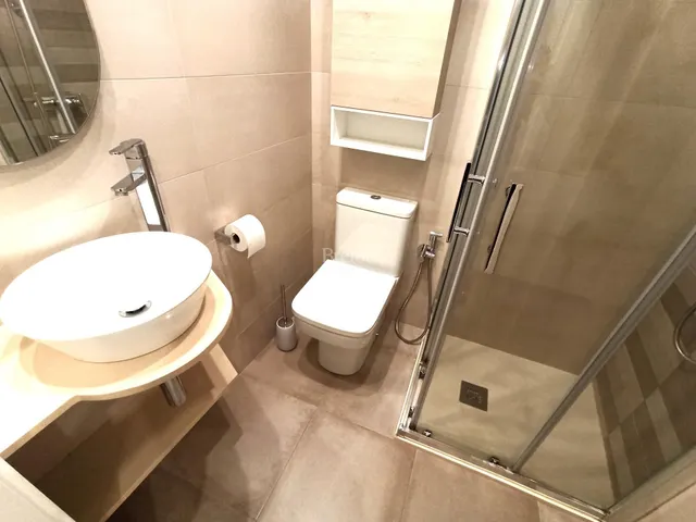 Bonito piso amueblado junto a Parque Delicias. — 25