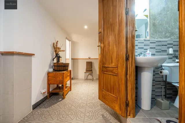 EXCLUSIVA VIVIENDA CON PISCINA PRIVADA EN URBANIZACIÓN "EL TORREÓN" EN ALBOLOTE. — 36
